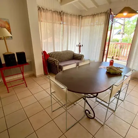 Dom wakacyjny Welcoming House In Cap Ferret Close To The Beach, Garden, Terrace, Wifi And Tv *