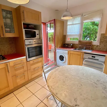 Dom wakacyjny Welcoming House In Cap Ferret Close To The Beach, Garden, Terrace, Wifi And Tv Lège-Cap-Ferret